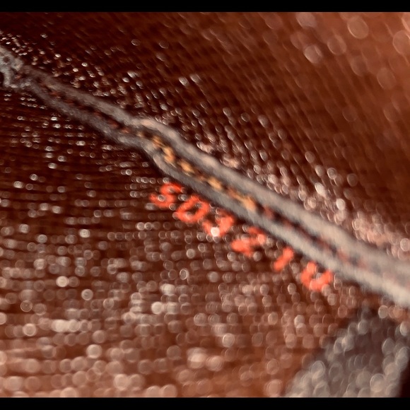 ❇️ 2020 Louis Vuitton Key Pouch in Damier Ebene - Picture 6 of 7